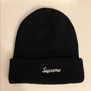 Supreme Classic Black Knit Hat